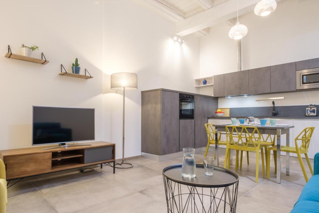 Helga House By Studio Vita Bologna Bagian luar foto